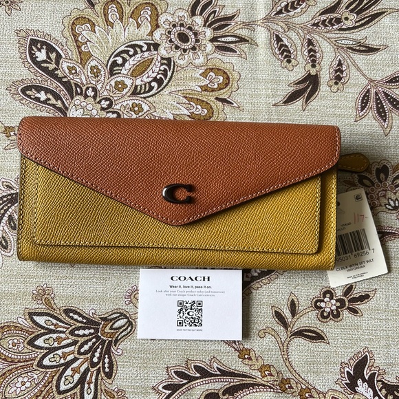 COACH Colorblock Crossgrain Leather Flap Snap Closure Wallet-V5/Flax Multi (NWT) - Picture 1 of 15